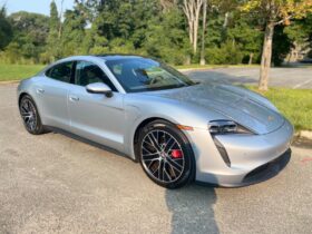2022 Porsche Taycan 4S