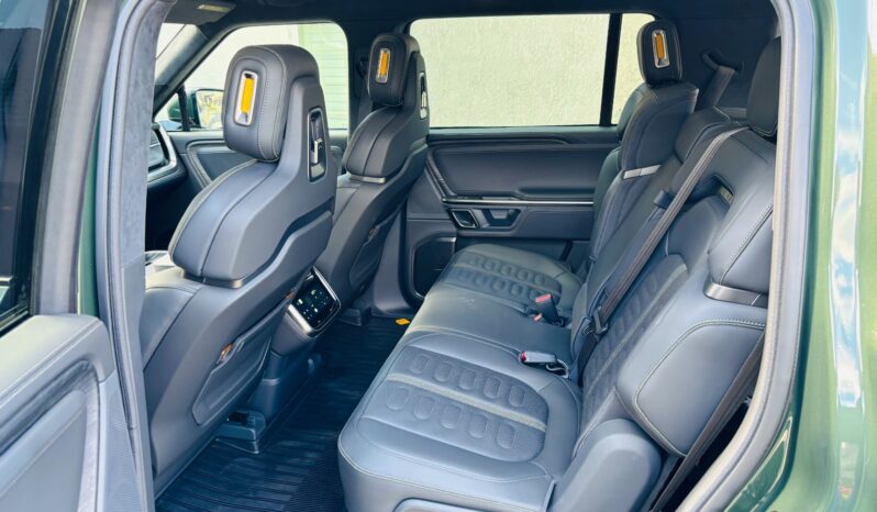 
								2023 Rivian R1S Adventure full									